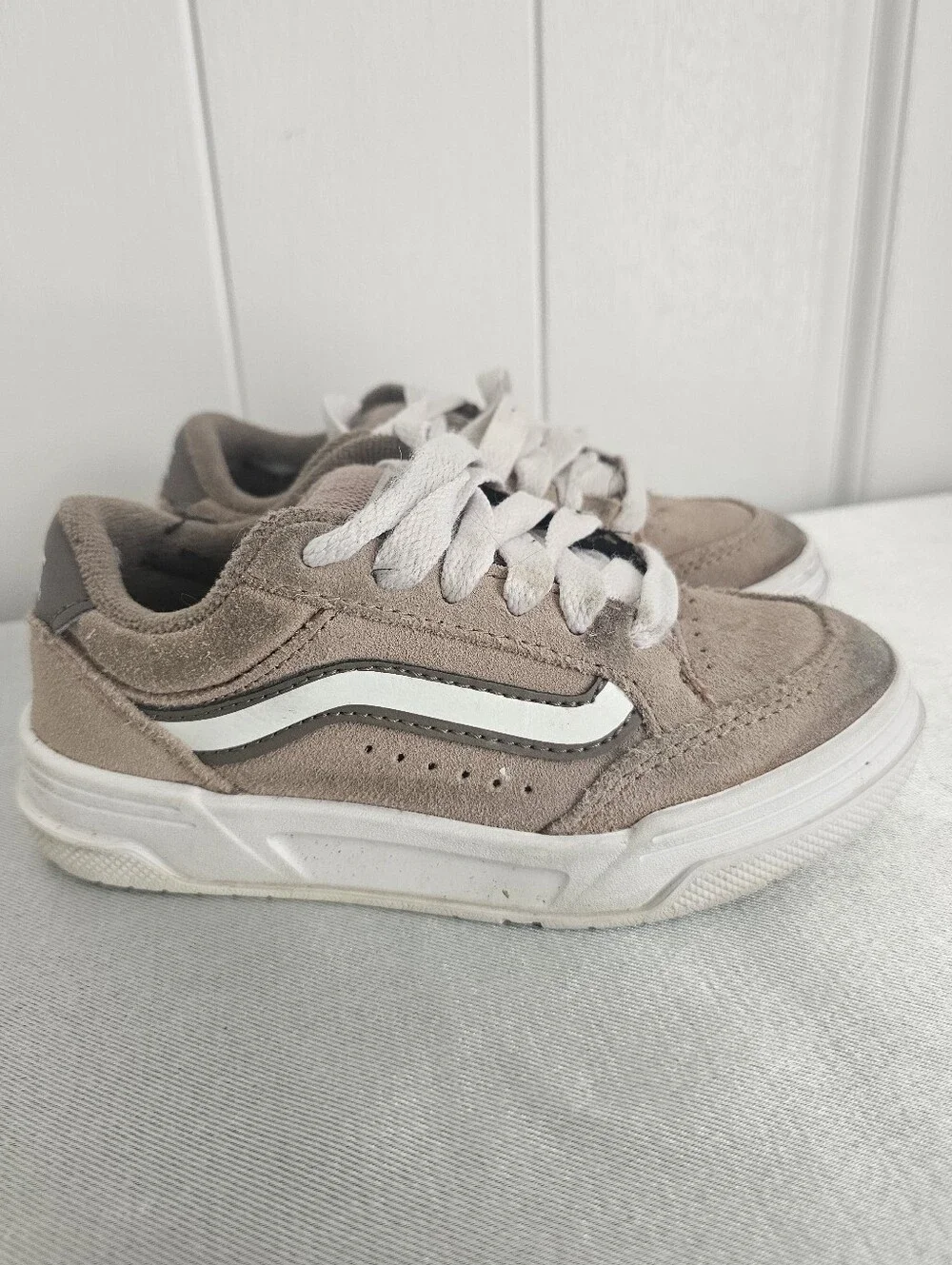 VANS Hylane Toddler / Youth Tan Suede Sneakers
